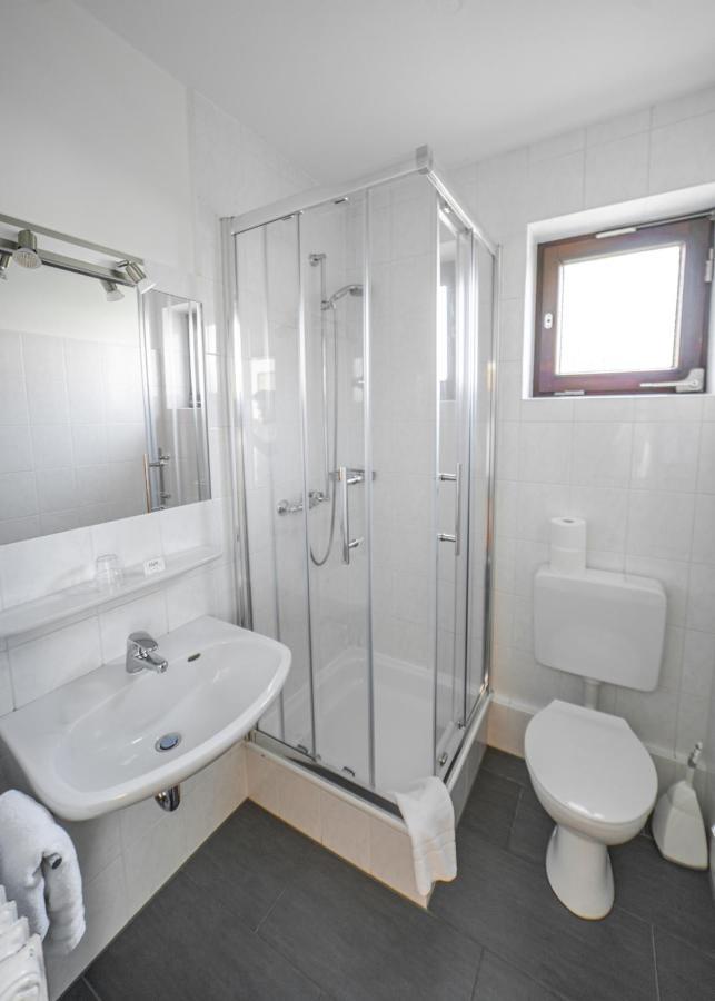 Hotel Joh Bad Salzuflen Bagian luar foto