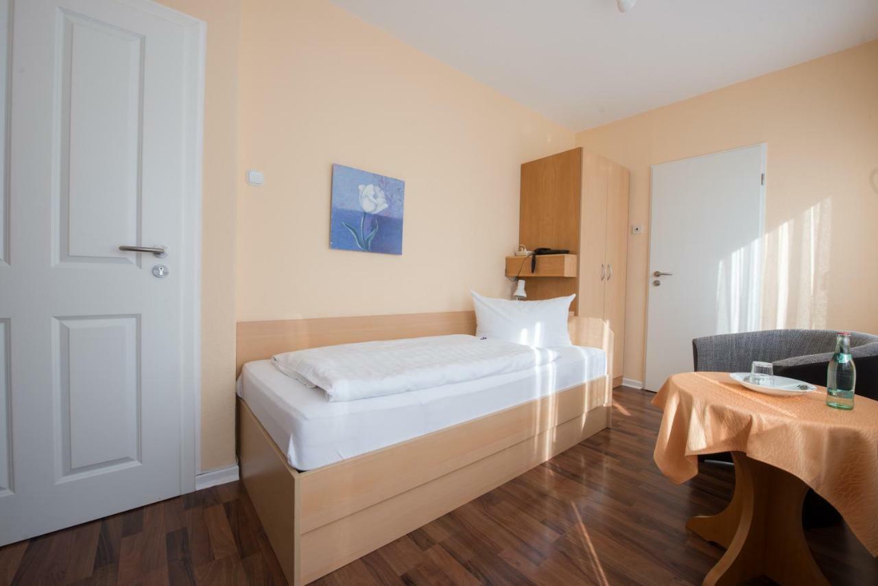 Hotel Joh Bad Salzuflen Bagian luar foto